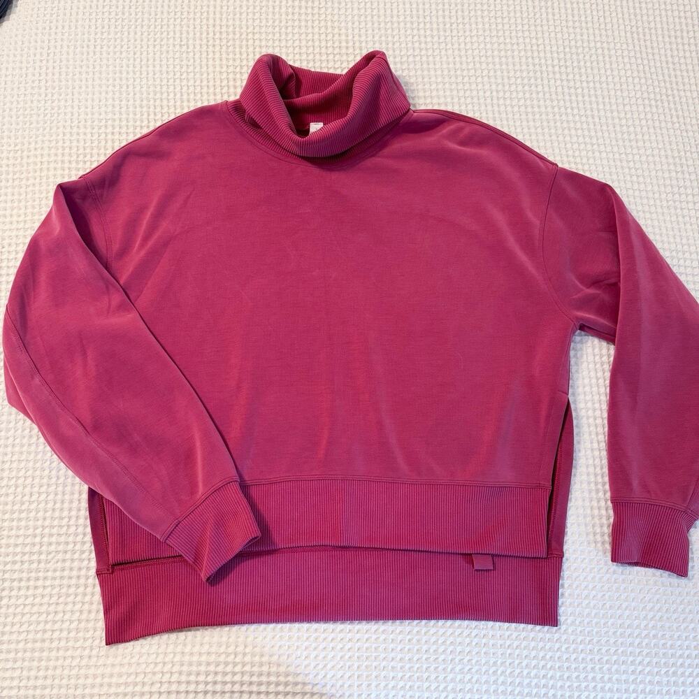 Lululemon Softstreme Turtleneck Pullover SIZE‎ 4 Pomegranate Pink Women’s